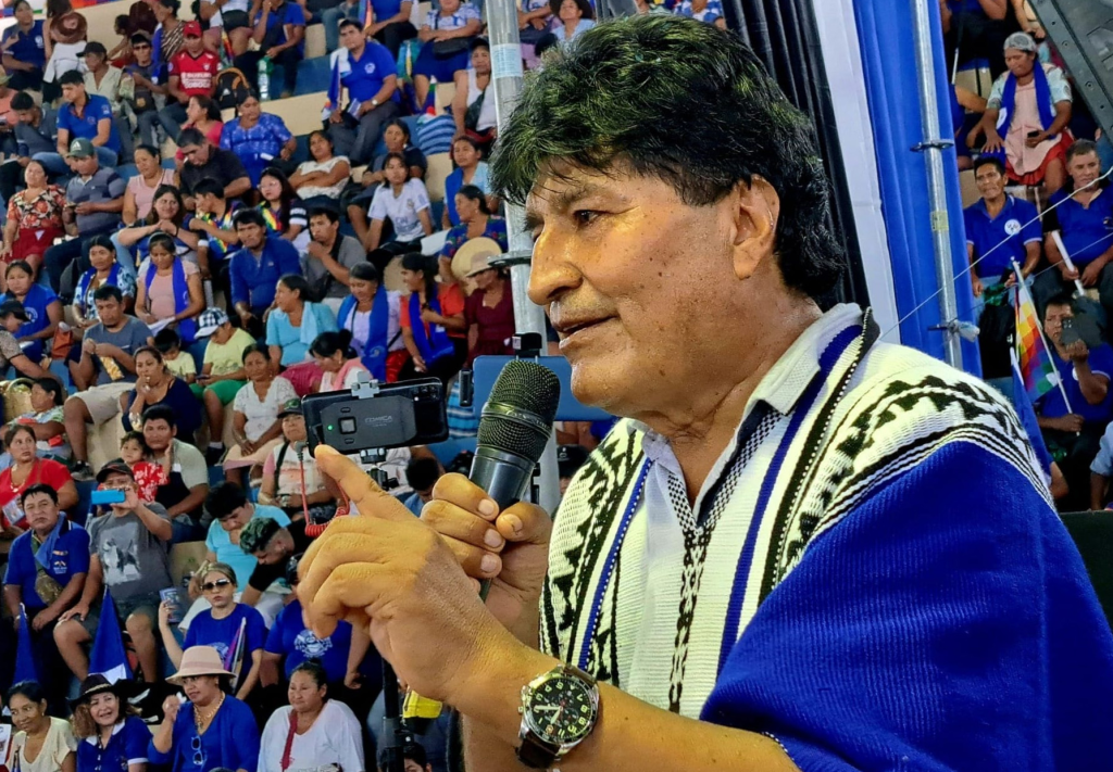 Ampliado ‘evista’ ratifica a Morales como candidato único para el 2025